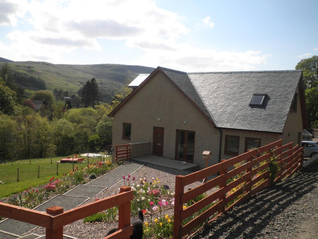 Rockfoot B&B Fintry Екстериор снимка